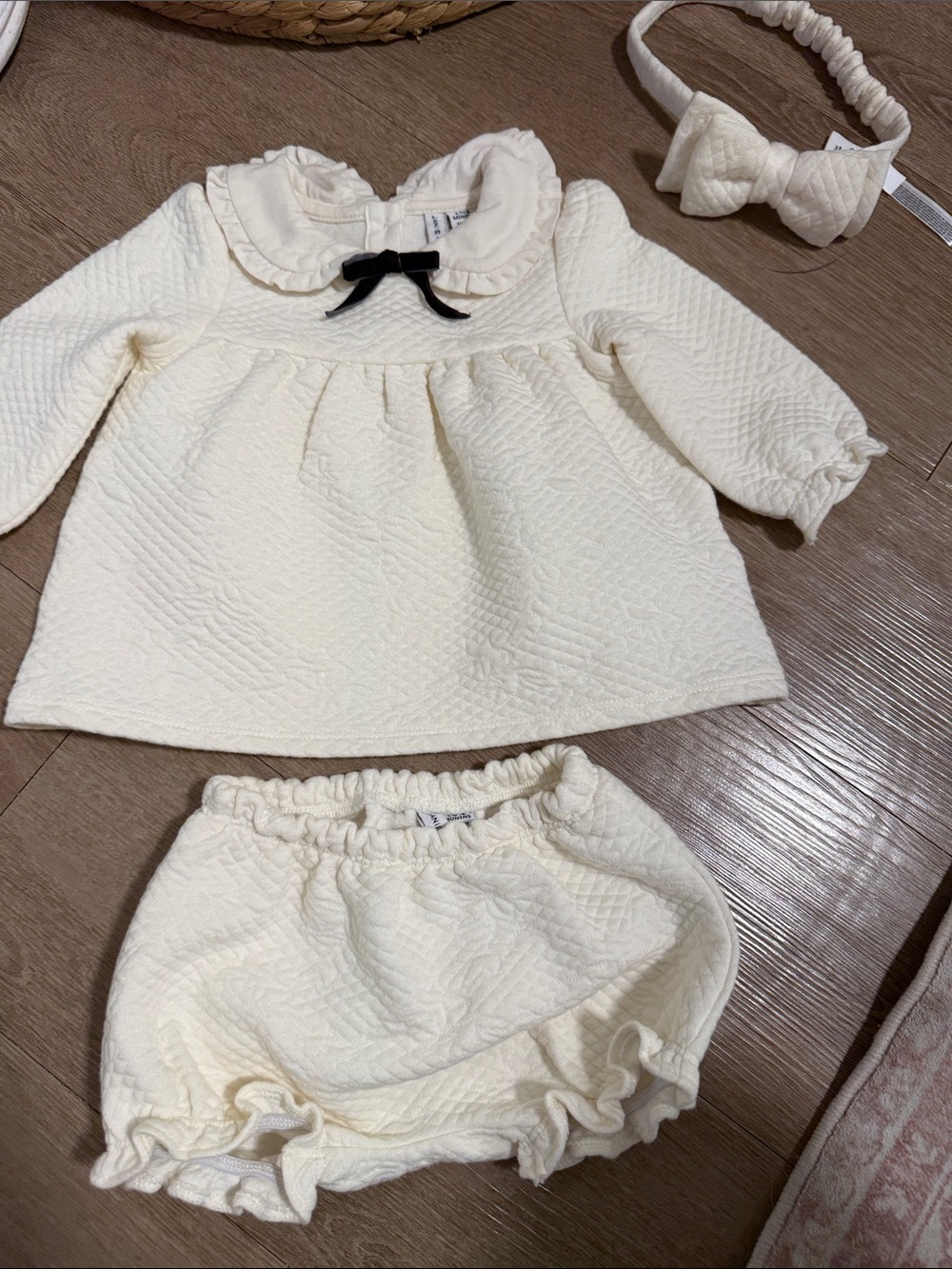 Janie and Jack Cream Quilted Top, Bloomers & Bow Headband